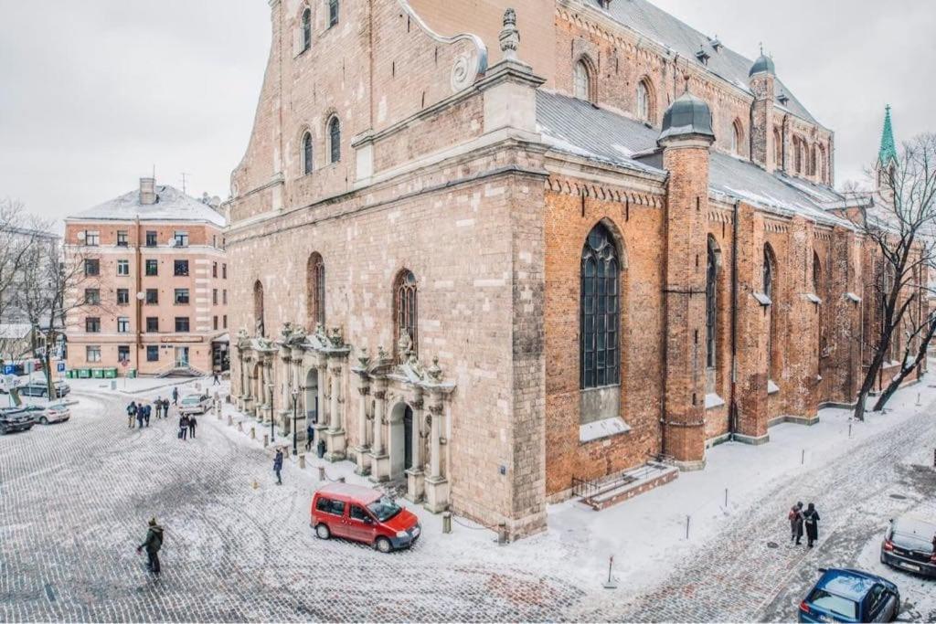 Old Town Apartment Next To Saint Peter'S Church Riga Esterno foto